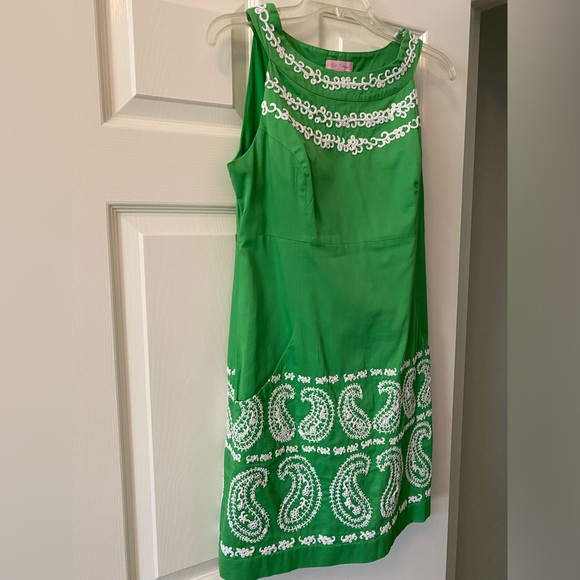 Lilly Pulitzer Jacqueline Shift Dress - Picture 2 of 6